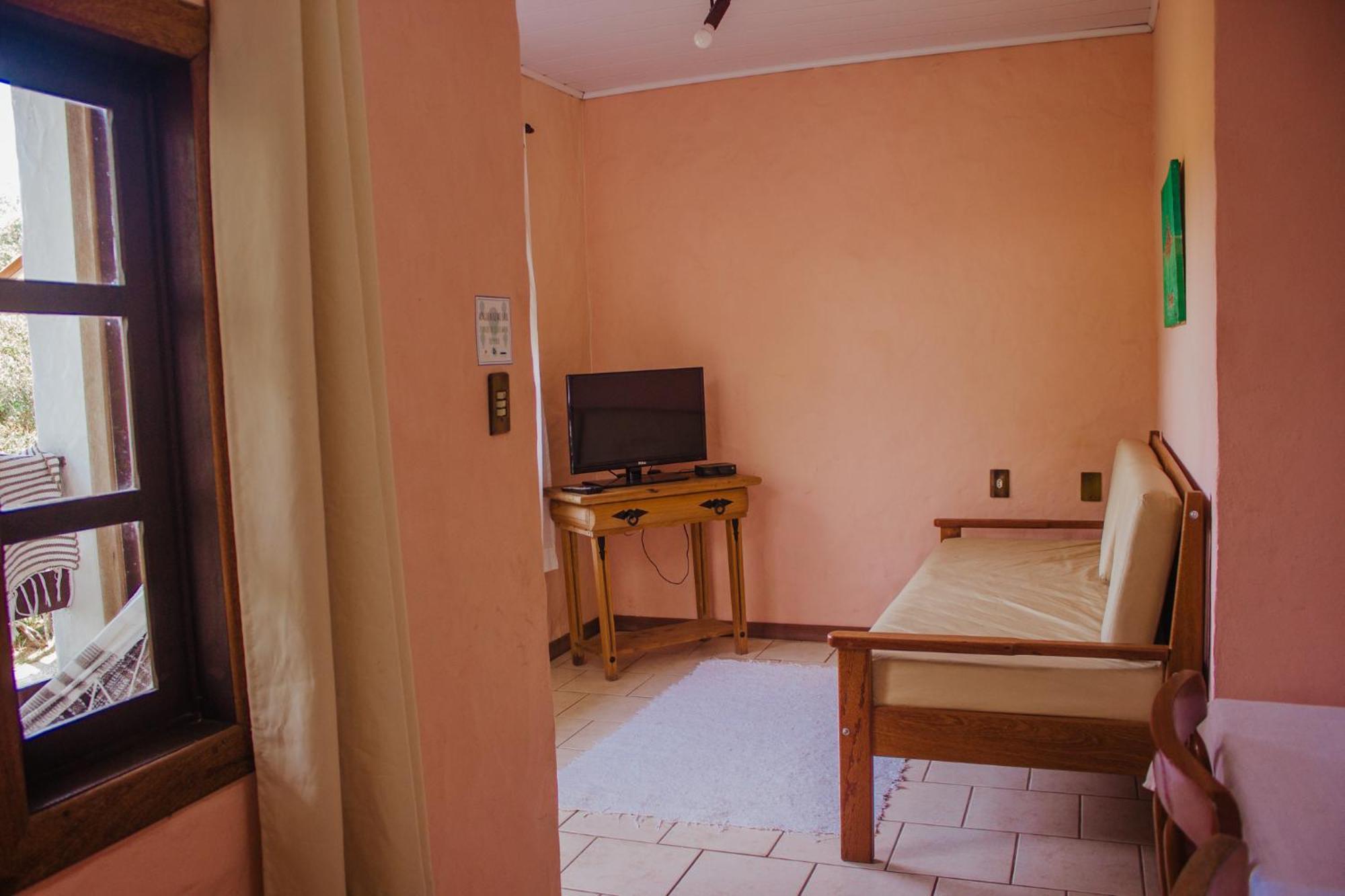 Mares Do Santinho Inn