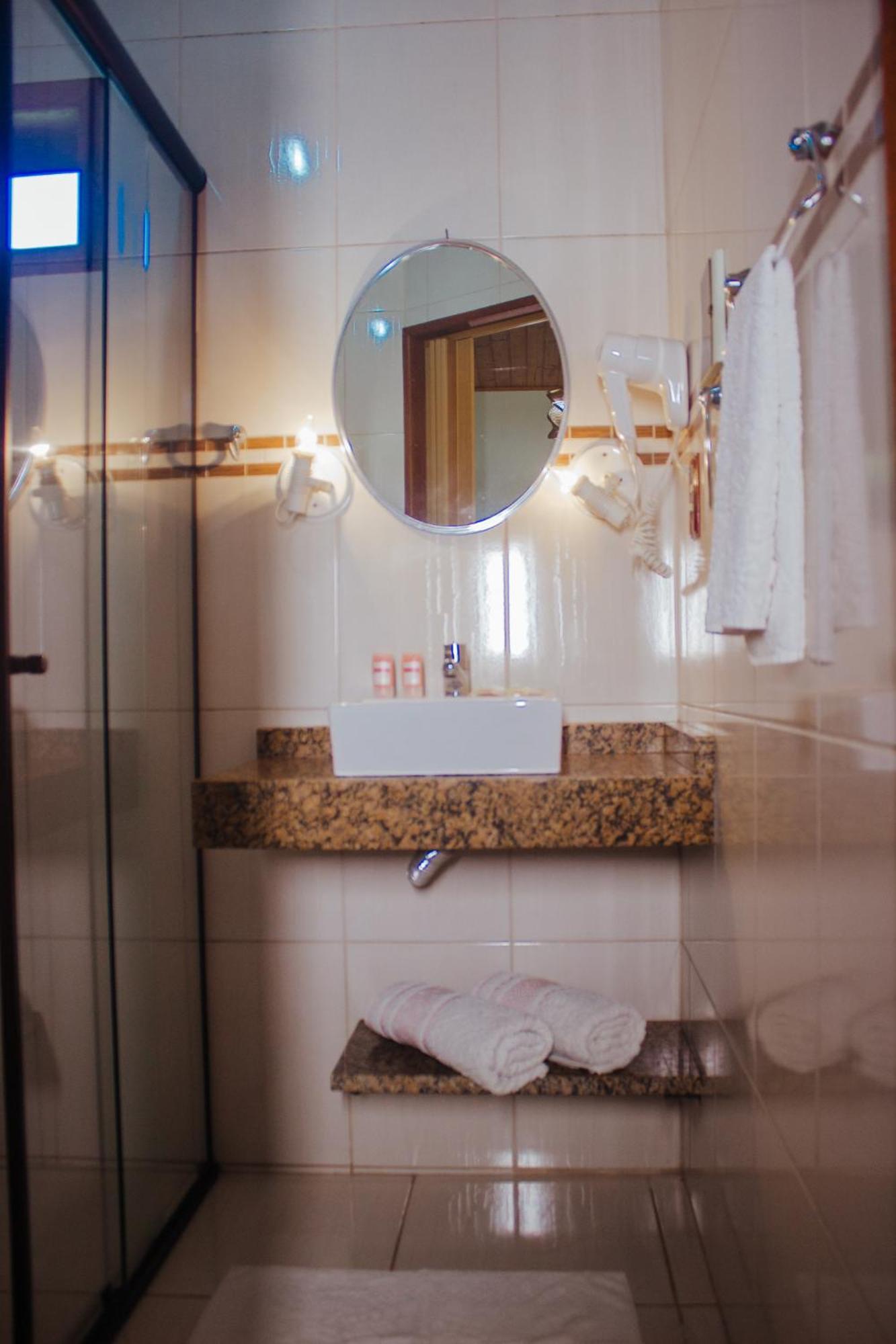 Inn Mares Do Santinho